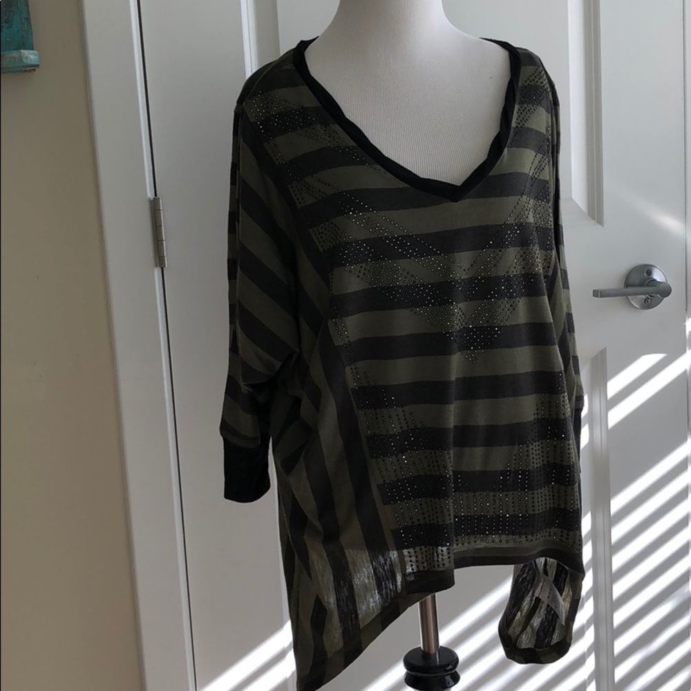 Beaded flattering top for sale!